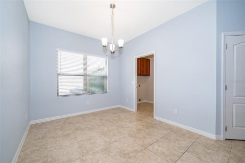 House in Orlando, Florida 4 bedrooms, 258.27 sq.m. № 1326235 - photo 18