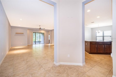 Villa ou maison à vendre à Orlando, Floride: 4 chambres, 258.27 m2 № 1326235 - photo 9