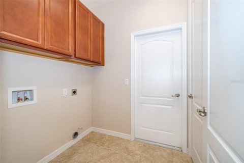 Casa en venta en Orlando, Florida, 4 dormitorios, 258.27 m2 № 1326235 - foto 19