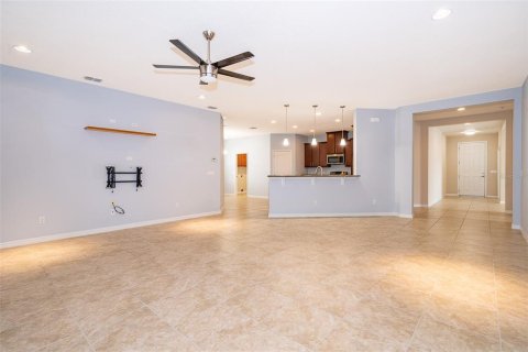 Casa en venta en Orlando, Florida, 4 dormitorios, 258.27 m2 № 1326235 - foto 11