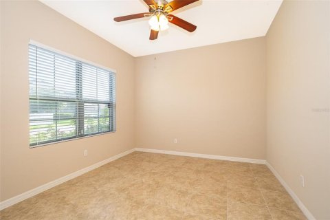 House in Orlando, Florida 4 bedrooms, 258.27 sq.m. № 1326235 - photo 7