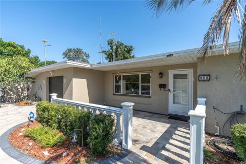 Casa en venta en Saint Petersburg, Florida, 3 dormitorios, 164.25 m2 № 1326234 - foto 4