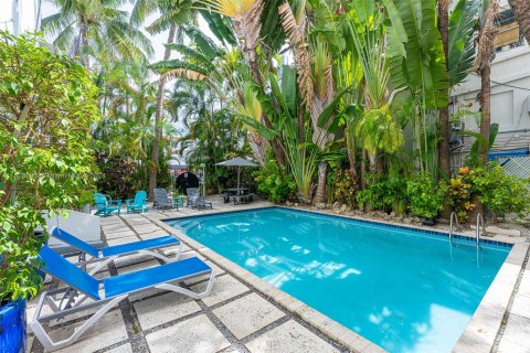 Condo in Miami Beach, Florida, 1 bedroom  № 1291570 - photo 21