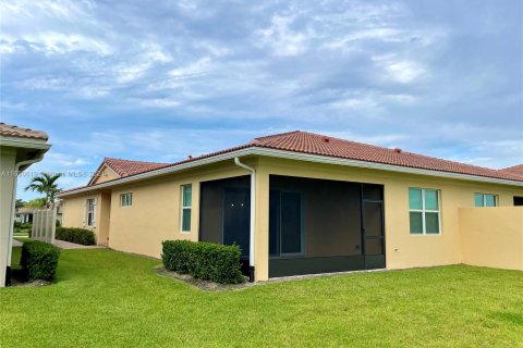 Villa ou maison à vendre à Port St. Lucie, Floride: 3 chambres, 150.5 m2 № 1291573 - photo 30