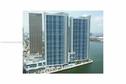 Condominio en venta en Miami, Florida, 2 dormitorios, 108.6 m2 № 643022 - foto 8