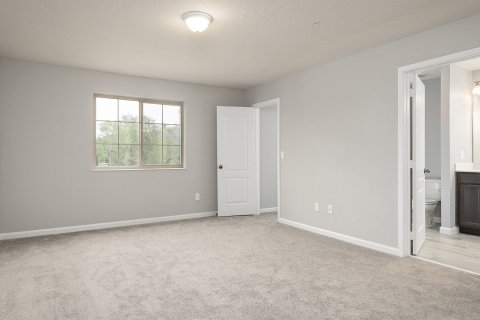 Townhouse in TOWNS AT LAKE MONROE COMMONS in Sanford, Florida 3 bedrooms, 128 sq.m. № 103117 - photo 6