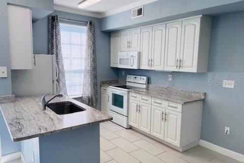 Copropriété à vendre à Tampa, Floride: 1 chambre, 83.98 m2 № 1405180 - photo 3