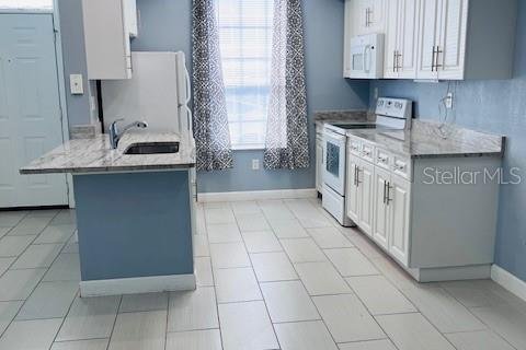 Copropriété à vendre à Tampa, Floride: 1 chambre, 83.98 m2 № 1405180 - photo 8