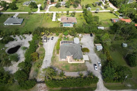 House in Jupiter, Florida 4 bedrooms, 199.83 sq.m. № 1182972 - photo 23