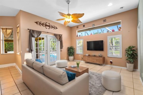 House in Jupiter, Florida 4 bedrooms, 199.83 sq.m. № 1182972 - photo 20