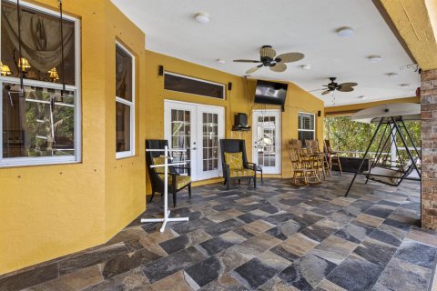 House in Jupiter, Florida 4 bedrooms, 199.83 sq.m. № 1182972 - photo 6