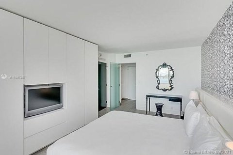 Condominio en venta en Miami Beach, Florida, 1 dormitorio, 64.66 m2 № 17645 - foto 7