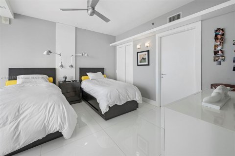 Condominio en venta en Miami Beach, Florida, 3 dormitorios, 199.28 m2 № 1372871 - foto 29