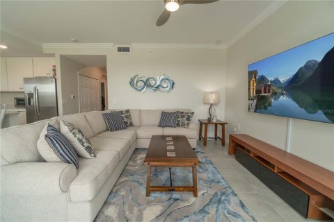 Condominio en alquiler en Bradenton, Florida, 2 dormitorios, 107.21 m2 № 214685 - foto 10