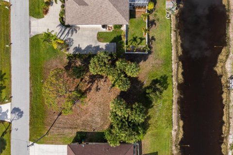 Terreno en venta en Rotonda, Florida № 1243251 - foto 4