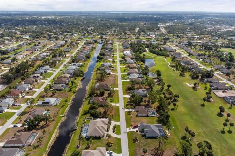 Terreno en venta en Rotonda, Florida № 1243251 - foto 8