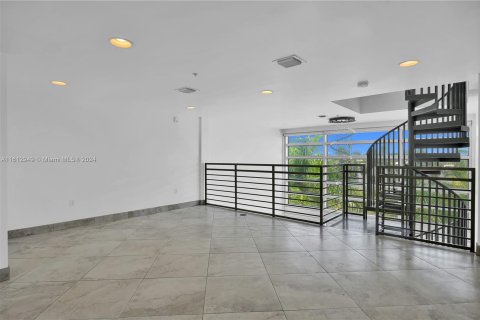 Condominio en venta en Miami Beach, Florida, 2 dormitorios, 88.44 m2 № 1236467 - foto 10