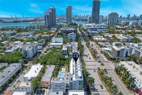 Condominio en venta en Miami Beach, Florida, 2 dormitorios, 88.44 m2 № 1236467 - foto 28