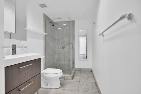 Condominio en venta en Miami Beach, Florida, 2 dormitorios, 88.44 m2 № 1236467 - foto 20