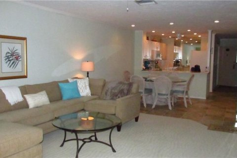 Copropriété à louer à Sarasota, Floride: 2 chambres, 116.13 m2 № 213070 - photo 6