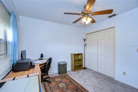 Condo in Zephyrhills, Florida, 2 bedrooms  № 1382522 - photo 24