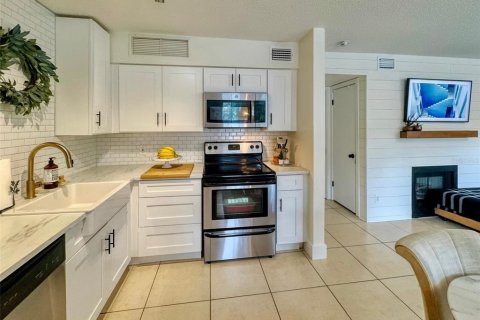 Copropriété à vendre à Altamonte Springs, Floride: 2 chambres, 82.96 m2 № 1382492 - photo 6