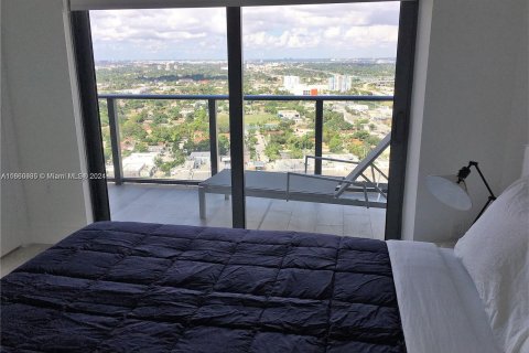 Condominio en alquiler en Miami, Florida, 1 dormitorio, 60.57 m2 № 1367226 - foto 9