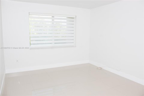 Condominio en venta en Miami, Florida, 1 dormitorio, 66.15 m2 № 1367175 - foto 8