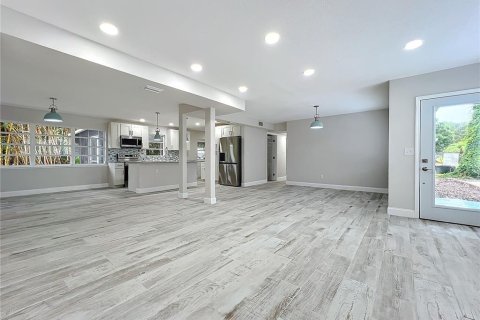 Villa ou maison à vendre à Sarasota, Floride: 4 chambres, 187.29 m2 № 1377939 - photo 10