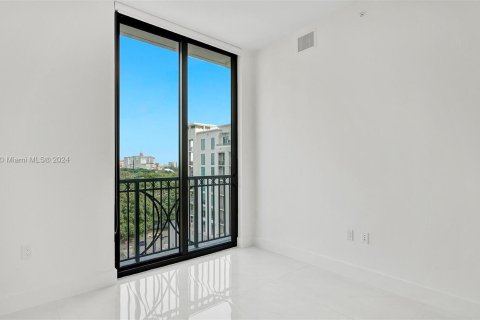 Copropriété à louer à Coral Gables, Floride: 3 chambres, 100.8 m2 № 1367378 - photo 25