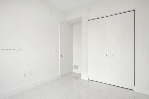 Copropriété à louer à Coral Gables, Floride: 3 chambres, 100.8 m2 № 1367378 - photo 27