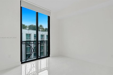 Copropriété à louer à Coral Gables, Floride: 3 chambres, 100.8 m2 № 1367378 - photo 10