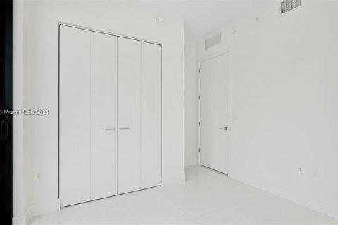 Copropriété à louer à Coral Gables, Floride: 3 chambres, 100.8 m2 № 1367378 - photo 21