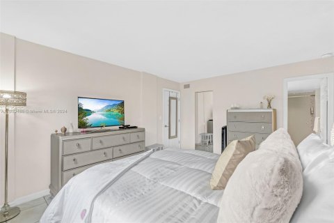 Copropriété à vendre à Oakland Park, Floride: 1 chambre № 1367429 - photo 14