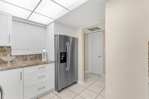 Copropriété à vendre à Oakland Park, Floride: 1 chambre № 1367429 - photo 7