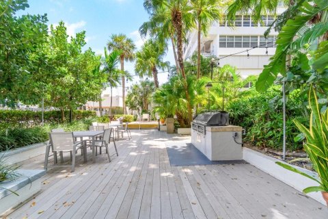 Copropriété à vendre à Fort Lauderdale, Floride: 2 chambres, 124.86 m2 № 1367428 - photo 28