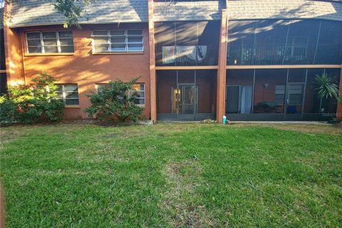 Condominio en alquiler en Palm Harbor, Florida, 1 dormitorio, 60.39 m2 № 1370189 - foto 12