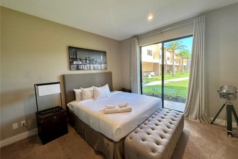 Купить таунхаус в Киссимми, Флорида 4 комнаты, 203.92м2, № 985983 - фото 9