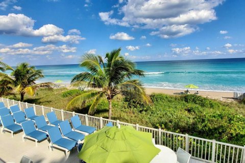 Condominio en venta en Highland Beach, Florida, 2 dormitorios, 139.35 m2 № 1011651 - foto 12