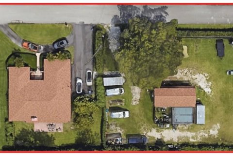 Casa en venta en Southwest Ranches, Florida, 3 dormitorios, 225.38 m2 № 1011783 - foto 12