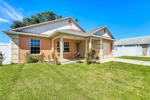 House in Lakeland, Florida 3 bedrooms, 111.02 sq.m. № 1411110 - photo 3