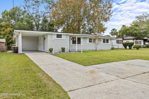 Villa ou maison à vendre à Jacksonville, Floride: 4 chambres, 133.69 m2 № 808161 - photo 2