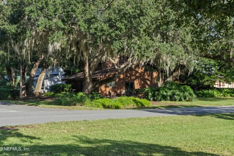 Villa ou maison à vendre à Saint Augustine, Floride: 3 chambres, 146.23 m2 № 807218 - photo 9