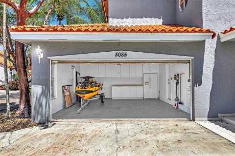 Casa en venta en Hollywood, Florida, 3 dormitorios, 157.93 m2 № 1316214 - foto 5