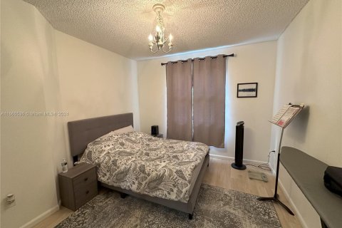 Condo in Sunny Isles Beach, Florida, 1 bedroom  № 1367045 - photo 12