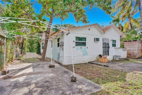 Casa en venta en Miami, Florida, 3 dormitorios, 132.11 m2 № 8489 - foto 8