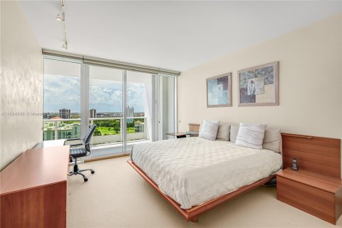 Condo in Aventura, Florida, 4 bedrooms  № 1281412 - photo 24