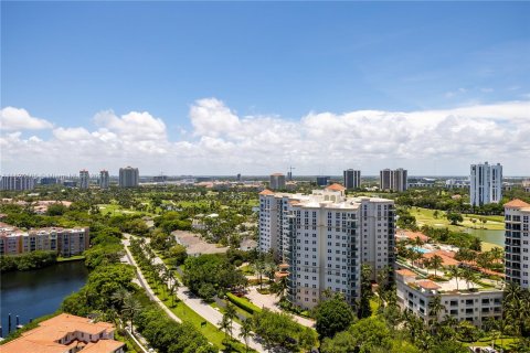 Condominio en venta en Aventura, Florida, 4 dormitorios, 306.58 m2 № 1281412 - foto 19