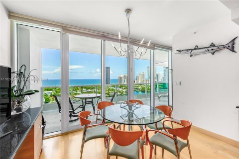 Condo in Aventura, Florida, 4 bedrooms  № 1281412 - photo 11