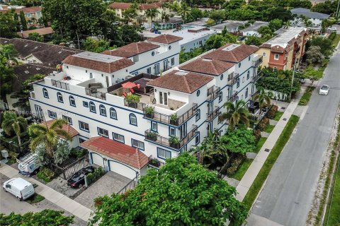 Touwnhouse à vendre à Fort Lauderdale, Floride: 3 chambres, 227.33 m2 № 1281379 - photo 8